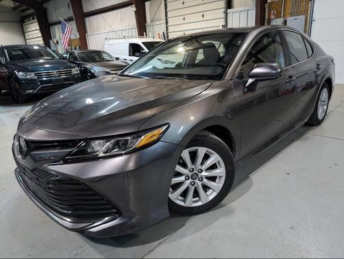 Gray 2018 Toyota Camry LE