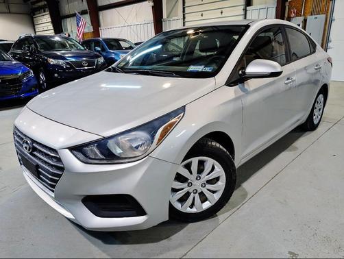 Silver 2020 Hyundai Accent SE