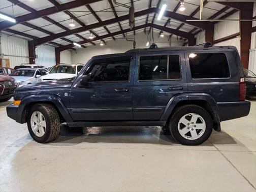2007 Jeep Commander Sport