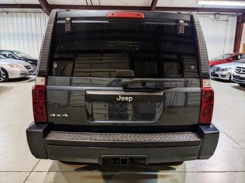 2007 Jeep Commander Sport