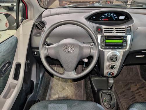 2008 Toyota Yaris Base