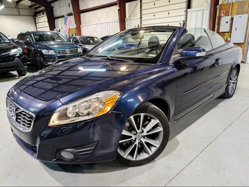 Blue 2013 Volvo C70 Conv T5