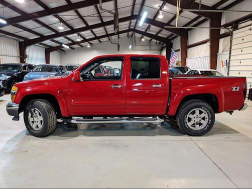 Red 2009 Chevrolet Colorado LT Crew Cab