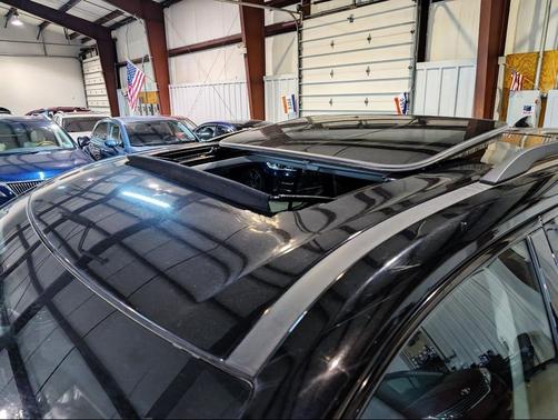 Black 2019 Chevrolet Traverse Premier