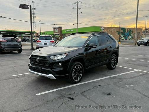 2019 Toyota RAV4 Adventure