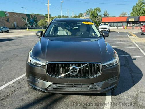 2018 Volvo XC60 T6 Momentum