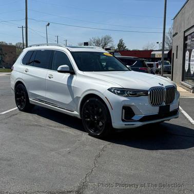 Alpine White 2021 BMW X7 xDrive40i