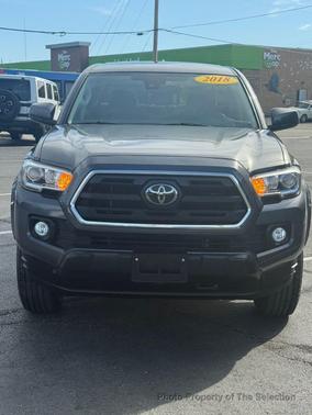 Magnetic Gray Metallic 2018 Toyota Tacoma SR5