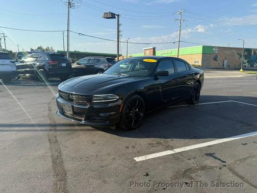 2017 Dodge Charger SE
