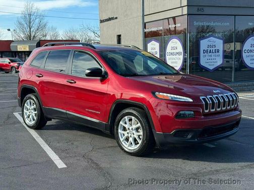 2017 Jeep Cherokee Sport