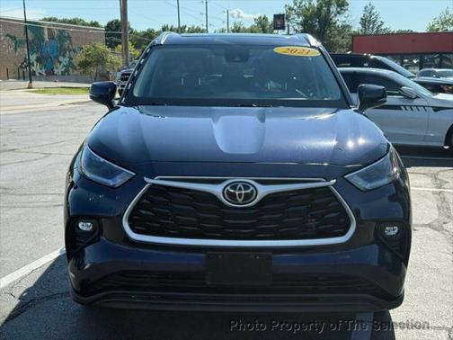 2021 Toyota Highlander XLE