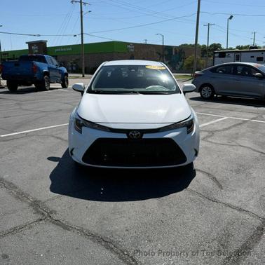 Super White 2020 Toyota Corolla LE
