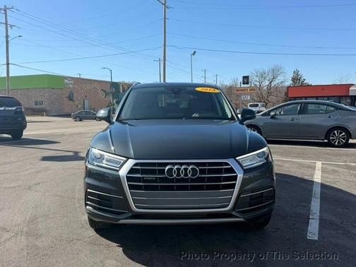 2018 Audi Q5 2.0 PREMIUM W/ CONVENIENCE & NAV PKGS