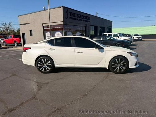 2019 Nissan Altima 2.5 SR