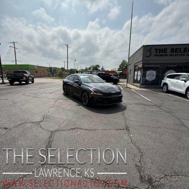 Ebony Black 2022 Kia K5 GT-Line