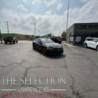 Ebony Black 2022 Kia K5 GT-Line