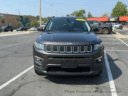 2017 Jeep New Compass Latitude