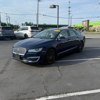 Rhapsody Blue 2018 Lincoln MKZ Reserve I