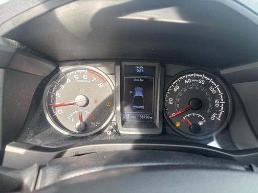 2023 Toyota Tacoma SR