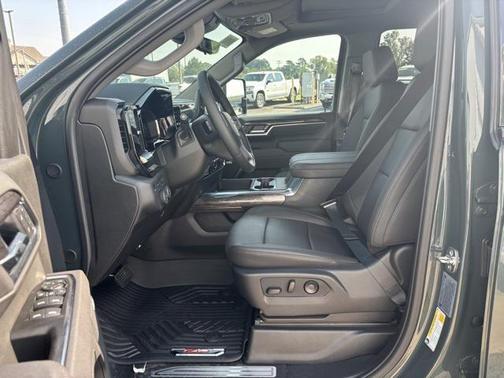 2025 Chevrolet Silverado 2500 Custom