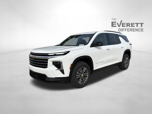 Summit White 2026 Chevrolet Traverse LT