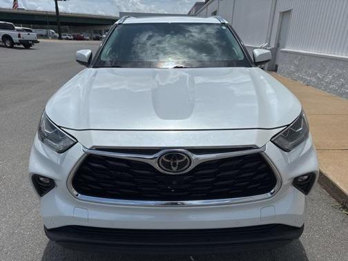 2022 Toyota Highlander Limited