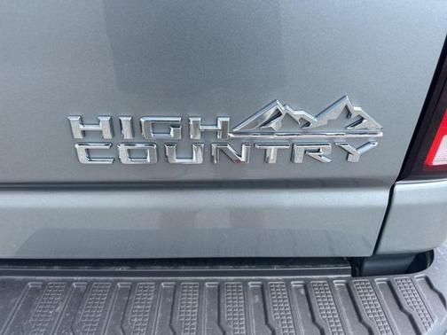 2025 Chevrolet Silverado 2500 High Country