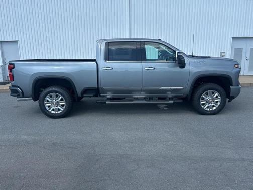 2025 Chevrolet Silverado 2500 High Country