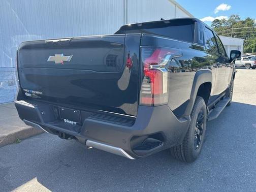 2025 Chevrolet Silverado EV LT