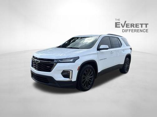 Summit White 2023 Chevrolet Traverse RS