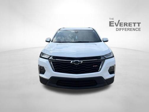 Summit White 2023 Chevrolet Traverse RS
