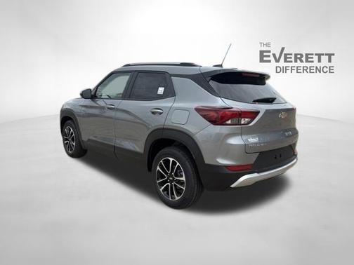 Sterling Gray Metallic 2026 Chevrolet Trailblazer LT