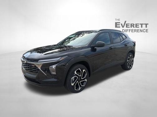 Mosaic Black Metallic 2026 Chevrolet Trax FWD 2RS
