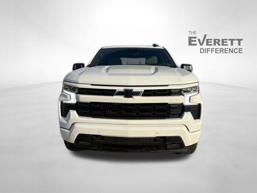Summit White 2026 Chevrolet Silverado 1500 RST