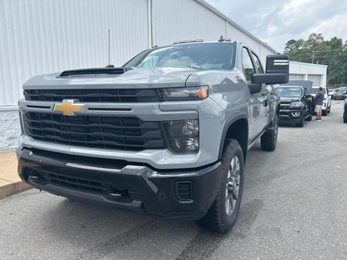2025 Chevrolet Silverado 2500 Custom