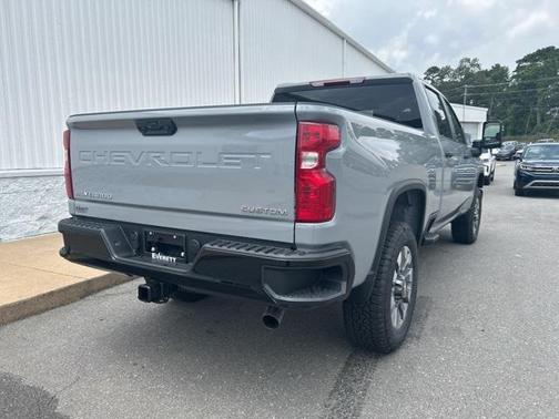2025 Chevrolet Silverado 2500 Custom