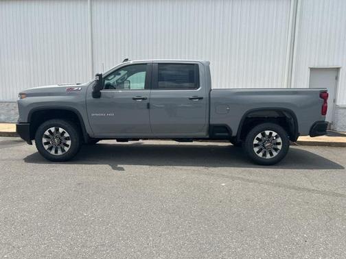 2025 Chevrolet Silverado 2500 Custom