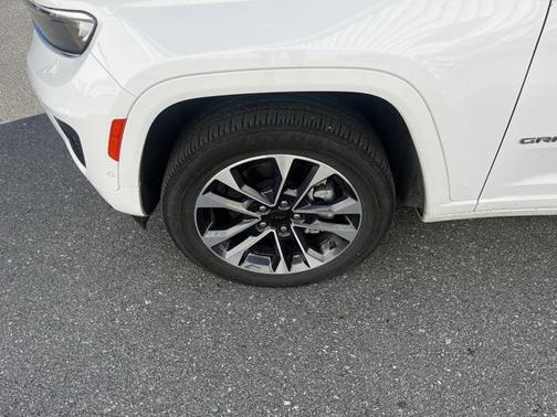 2024 Jeep Grand Cherokee L Overland