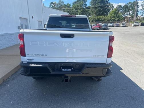 2025 Chevrolet Silverado 2500 Custom