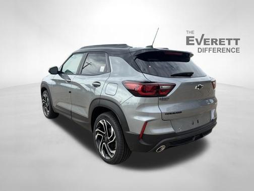 Sterling Gray Metallic 2026 Chevrolet Trailblazer RS