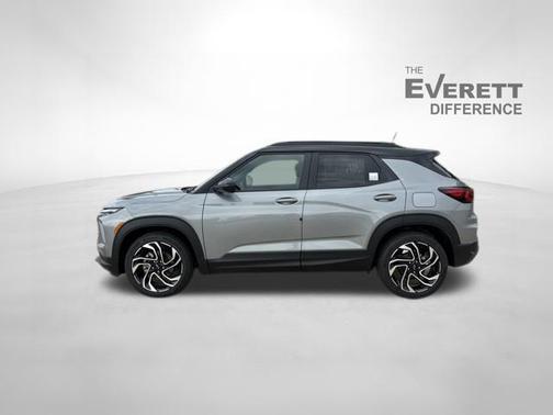 Sterling Gray Metallic 2026 Chevrolet Trailblazer RS