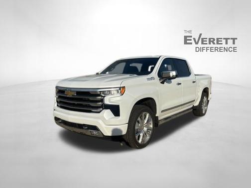 Polar White Tricoat 2026 Chevrolet Silverado 1500 High Country