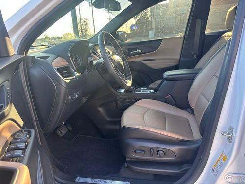 2022 Chevrolet Equinox Premier w/1LZ