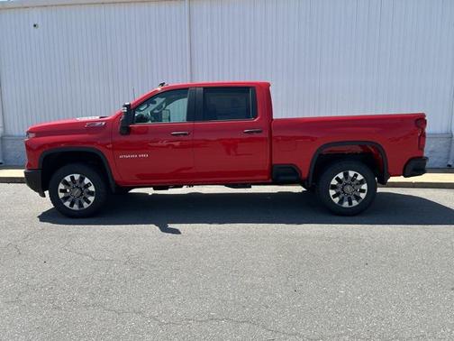 2025 Chevrolet Silverado 2500 Custom