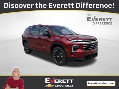 Radiant Red Tintcoat 2026 Chevrolet Traverse LT
