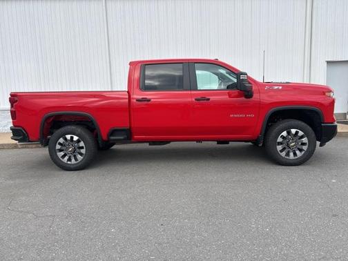 2025 Chevrolet Silverado 2500 Custom