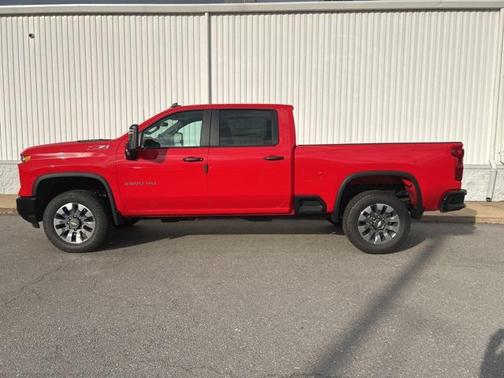 2025 Chevrolet Silverado 2500 Custom