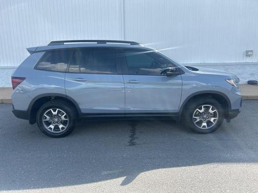 2022 Honda Passport AWD TrailSport