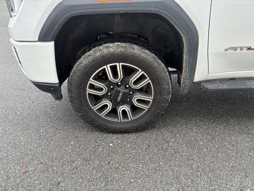 2021 GMC Sierra 2500 AT4