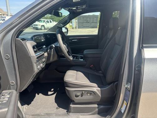 2026 Chevrolet Tahoe 4WD RST
